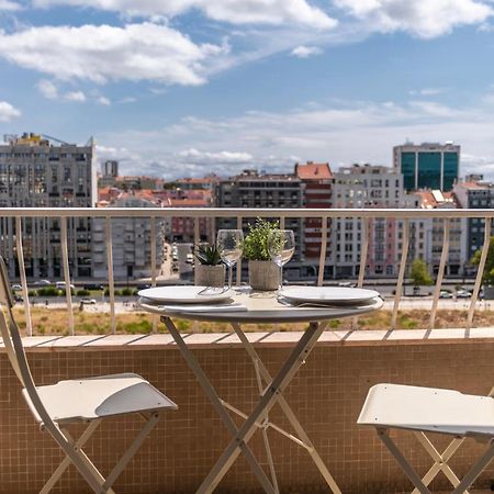 New - Luxury & Bright Apartment Lisboa المظهر الخارجي الصورة